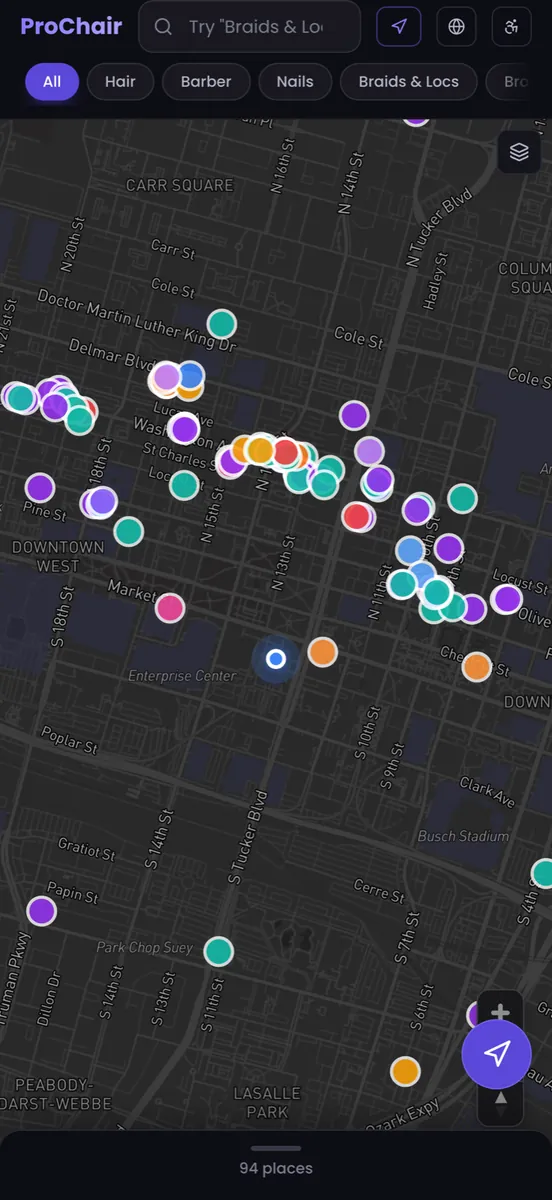 ProChair iOS live map showing beauty pros in St. Louis